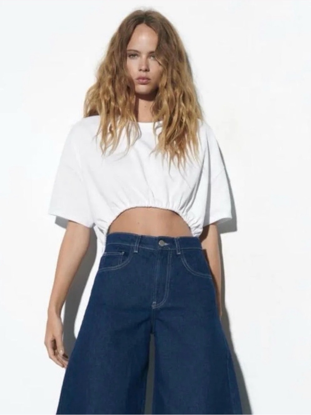 ZARA TIED CROPPED T-SHIRT
WHITE